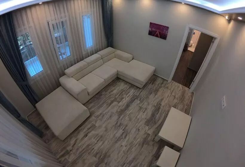 Pasha Boutique Apart