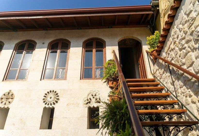 بنسيون Yesil Ev Cafe & Boutique