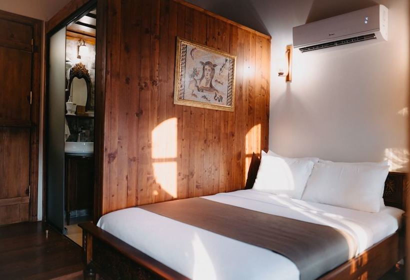 بنسيون Yesil Ev Cafe & Boutique