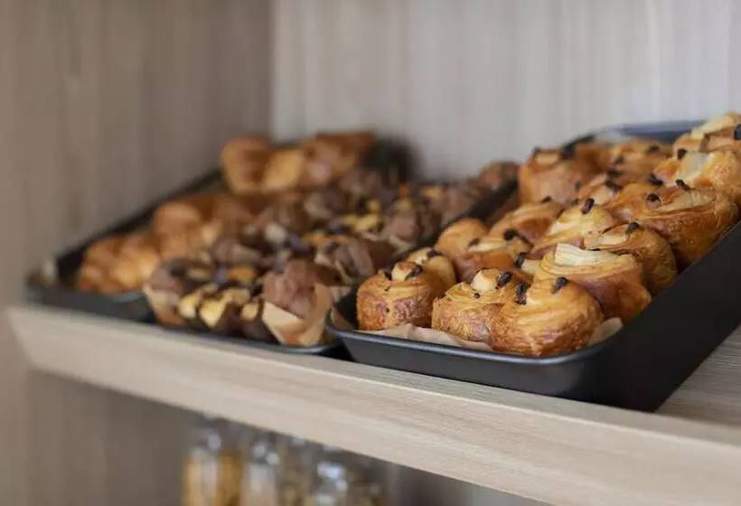 Appart Hôtel 37 Lodge La Défense Courbevoie