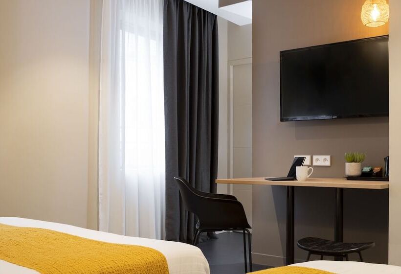 Appart Hôtel 37 Lodge La Défense Courbevoie