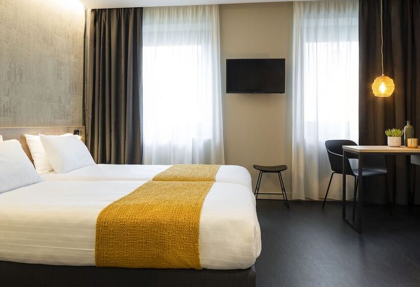 Appart Hôtel 37 Lodge La Défense Courbevoie