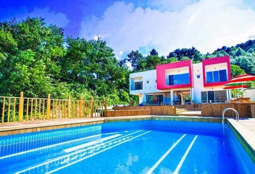 Gapyeong Unique Pension