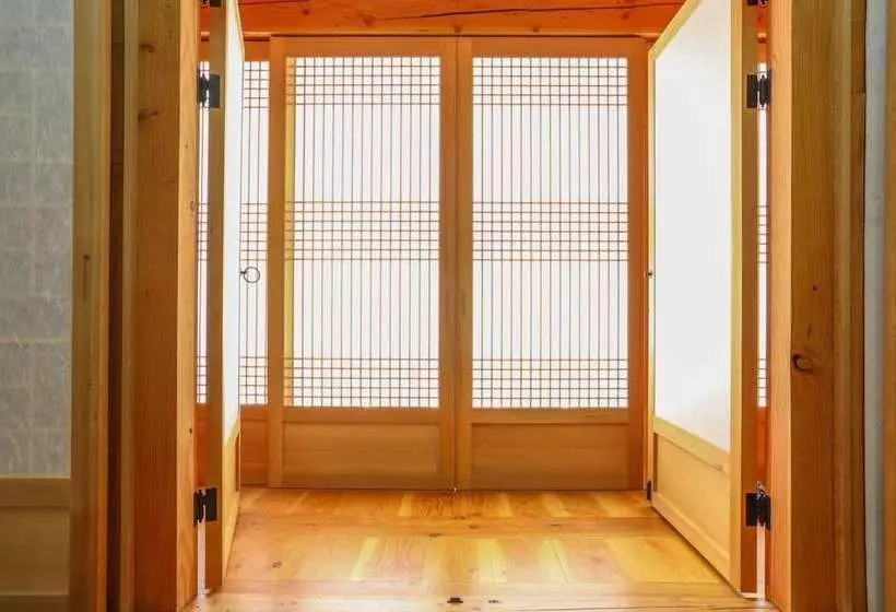 Gyeongju Namu Hanok Pension