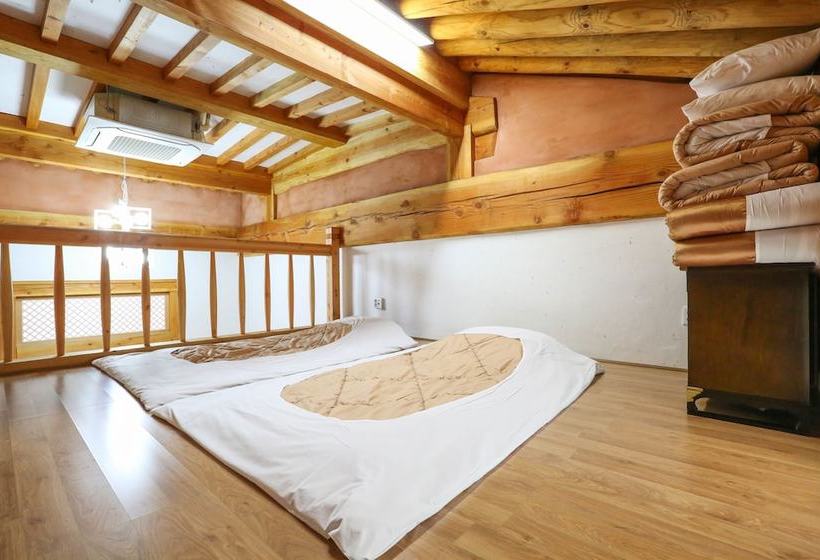 Gyeongju Namu Hanok Pension