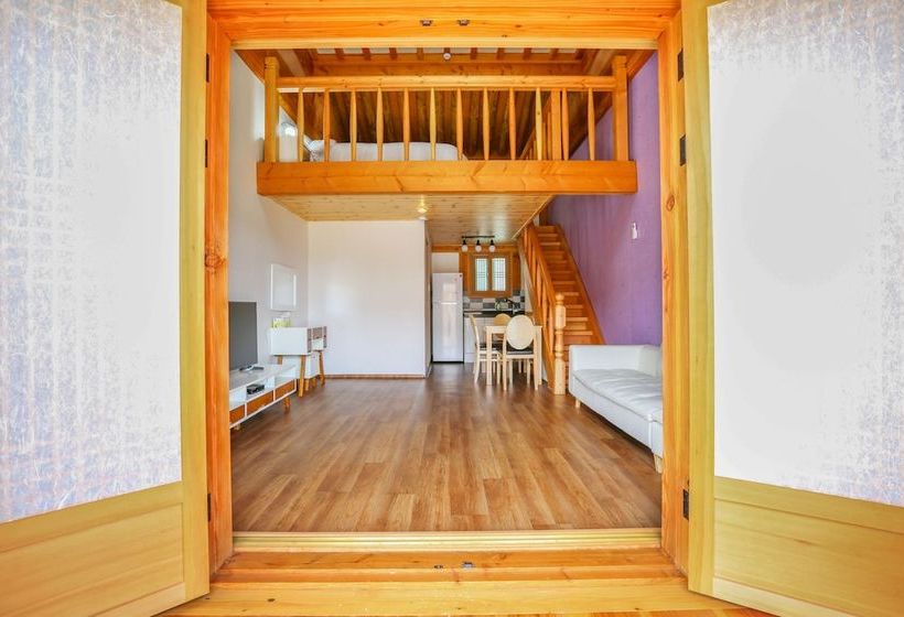 Gyeongju Namu Hanok Pension