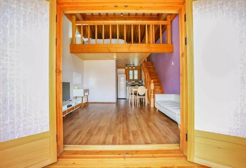 Gyeongju Namu Hanok Pension
