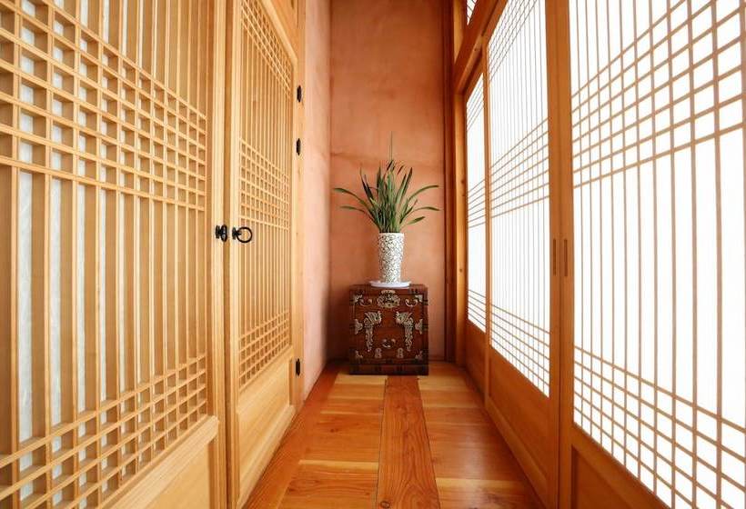 Gyeongju Namu Hanok Pension