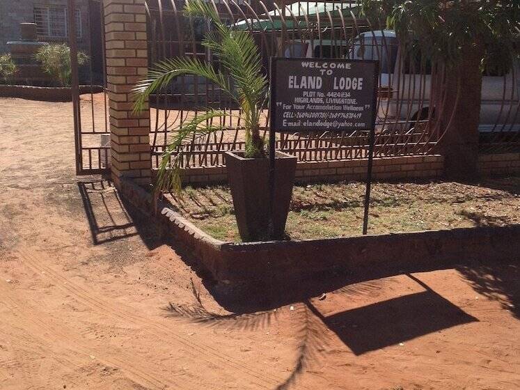 هتل Eland Lodge