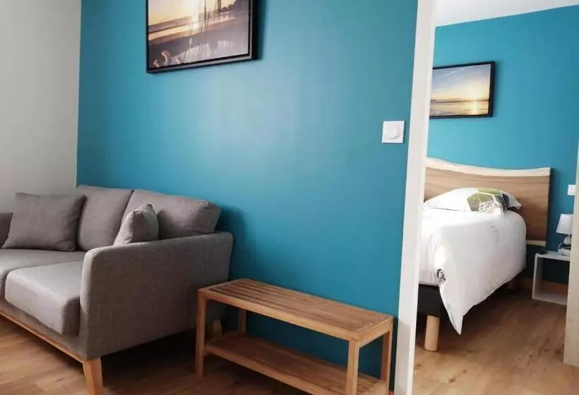 Hotelli Hôtel Le Poulmic