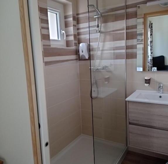 호텔 Hôtel Le Poulmic