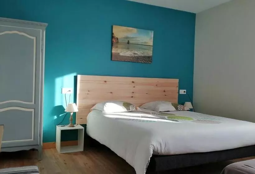 Hotelli Hôtel Le Poulmic