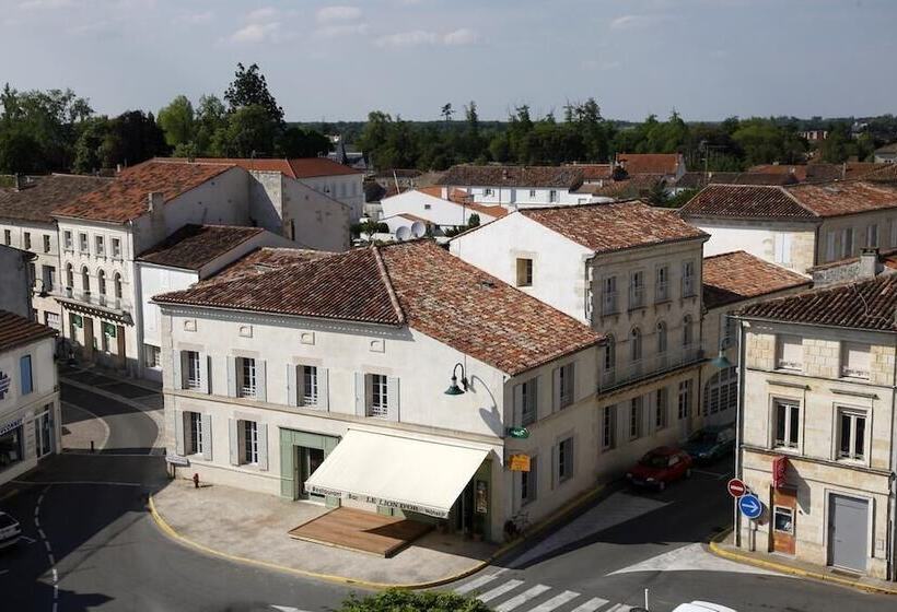 בית מלון כפרי Hôtel Restaurant Le Lion D Or