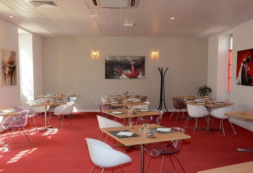 בית מלון כפרי Hôtel Restaurant Le Lion D Or