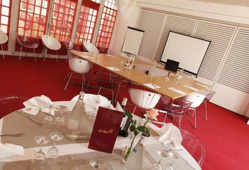 בית מלון כפרי Hôtel Restaurant Le Lion D Or