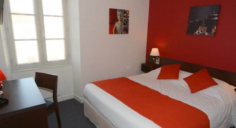 בית מלון כפרי Hôtel Restaurant Le Lion D Or