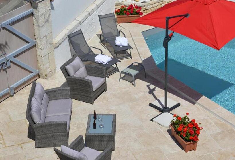 فندق La Chaudrée