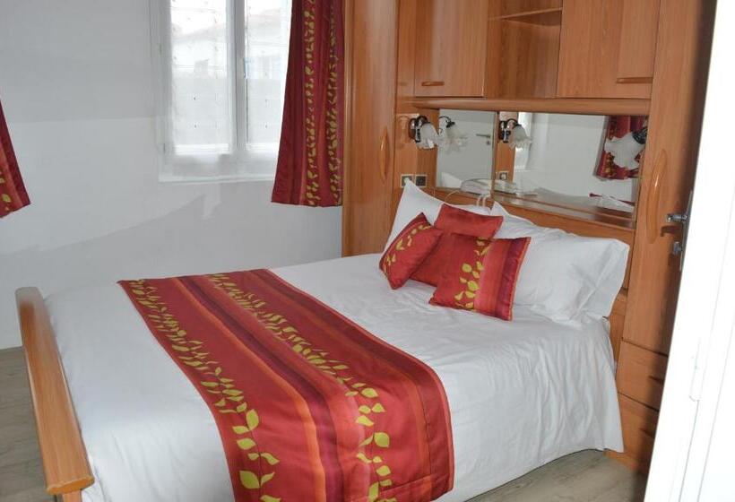 فندق La Chaudrée