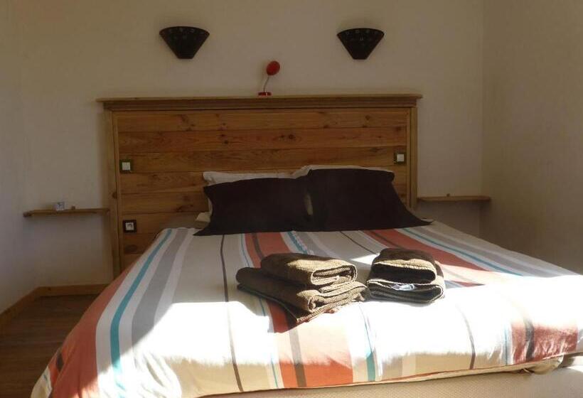 酒店 Le Relais De L'artuby