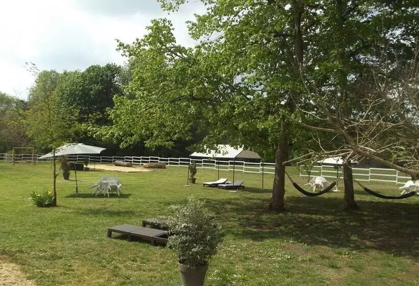 Majatalo Le Domaine De Jaugy