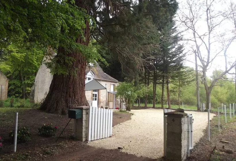 Majatalo Le Domaine De Jaugy