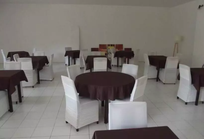 Majatalo Le Domaine De Jaugy