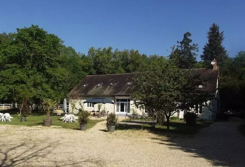 Majatalo Le Domaine De Jaugy