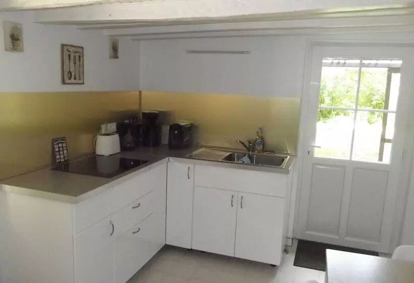 Majatalo Le Domaine De Jaugy