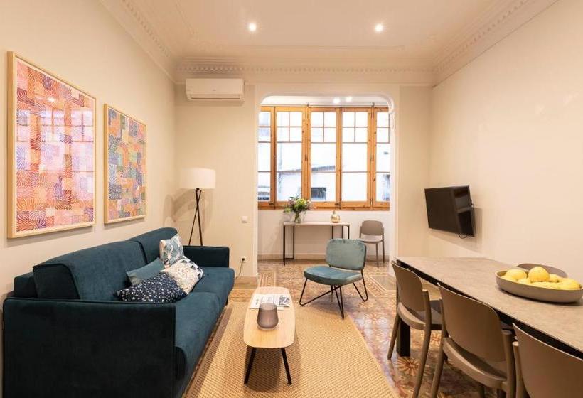 Aspasios Gracia Apartments