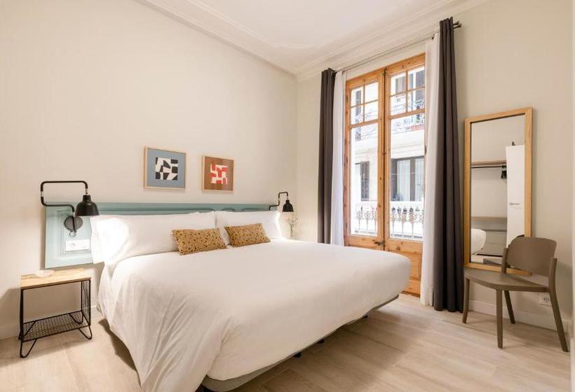 Aspasios Gracia Apartments