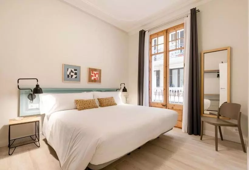 Aspasios Gracia Apartments