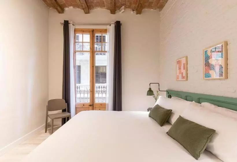 Aspasios Gracia Apartments