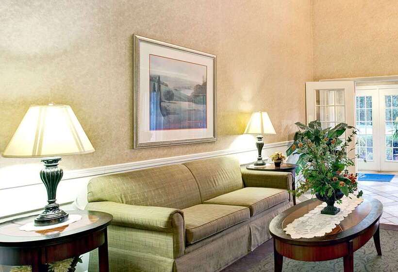 فندق Baymont By Wyndham Sanford