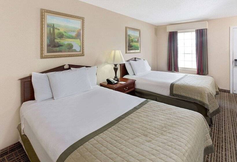 فندق Baymont By Wyndham Sanford