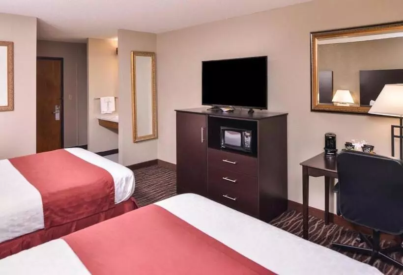 هتل Baymont By Wyndham Sioux Falls North,i 29,russell St, Airport