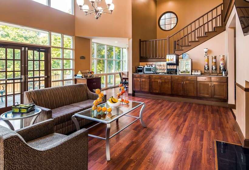 Hotel Best Western Plus The Inn & Suites At The Falls