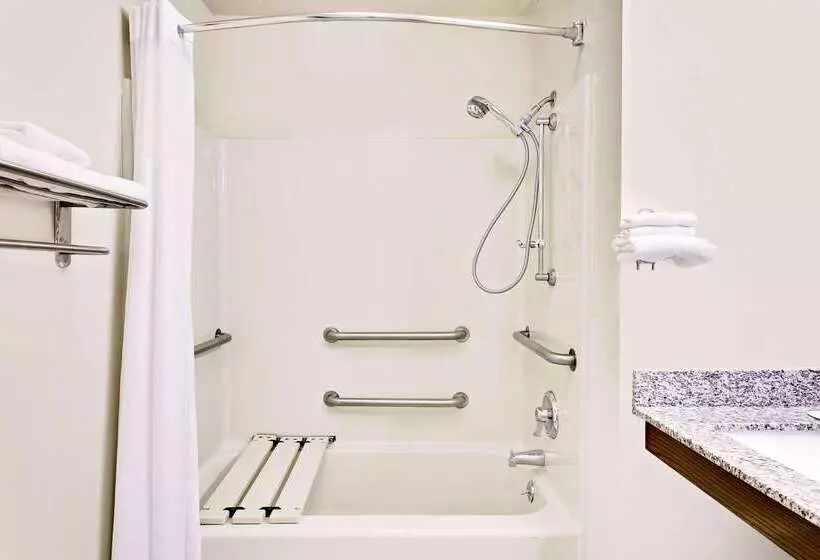 Отель Days Inn By Wyndham Spartanburg