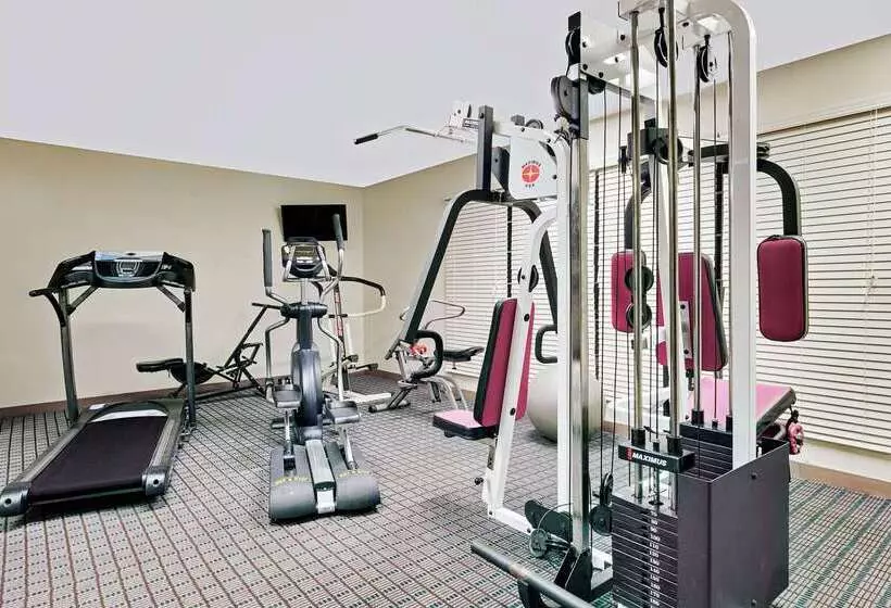 Отель Days Inn By Wyndham Spartanburg