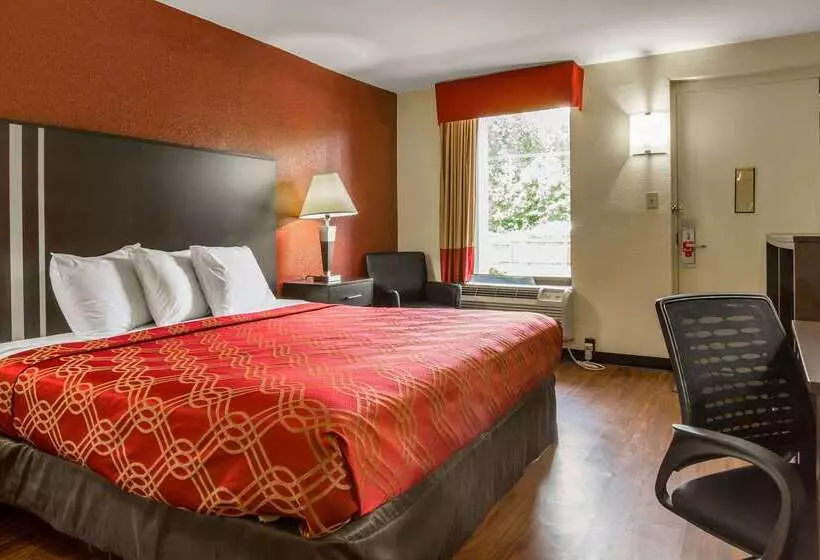 酒店 Econo Lodge Research Triangle Park