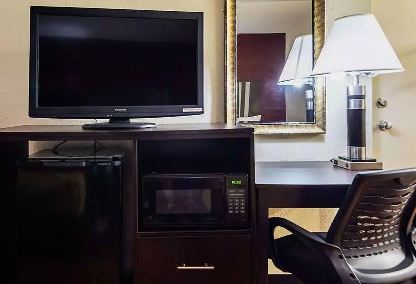 酒店 Econo Lodge Research Triangle Park