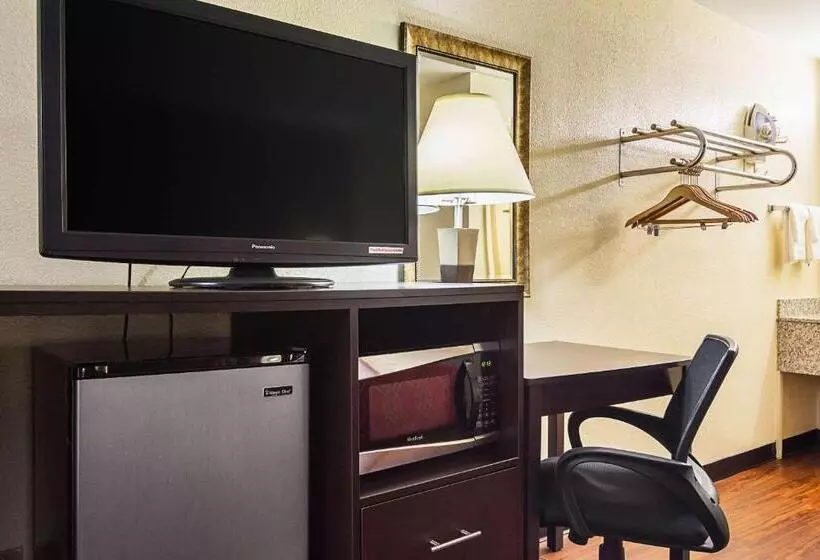 酒店 Econo Lodge Research Triangle Park