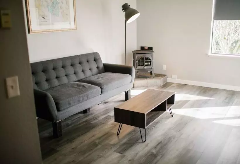 هتل Friday Harbor Suites