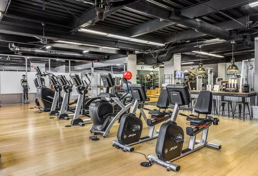 酒店 Cottages & Suites Geneva National