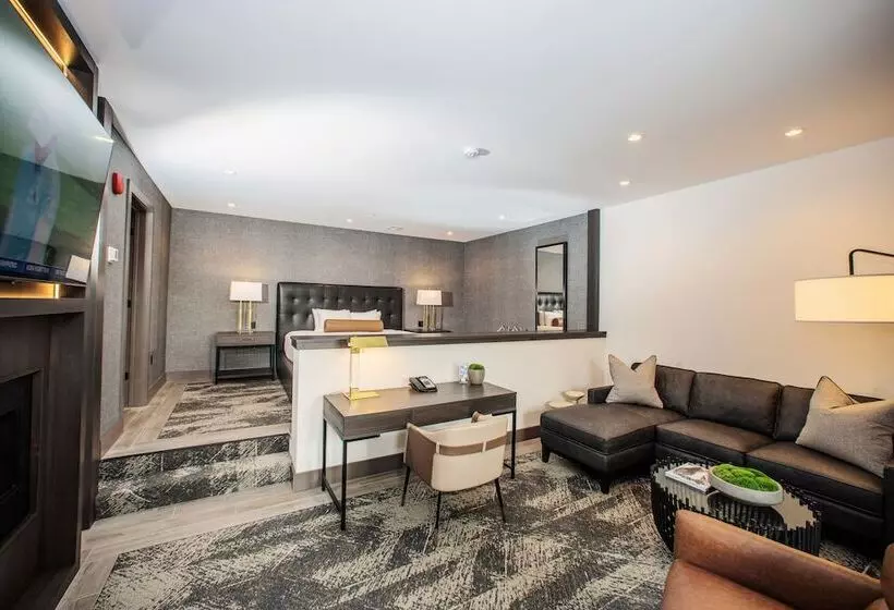 酒店 Cottages & Suites Geneva National