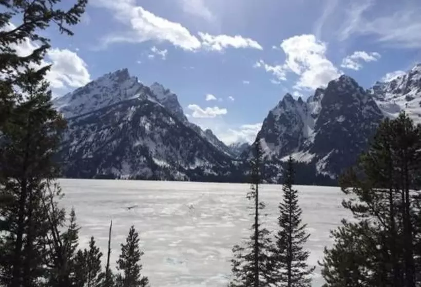 ホテル Inn On The Creek