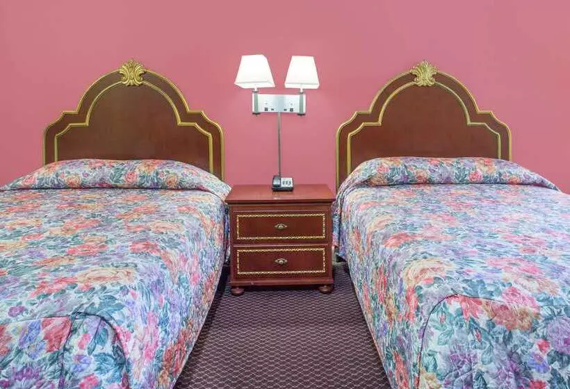 호텔 Knights Inn Emporia