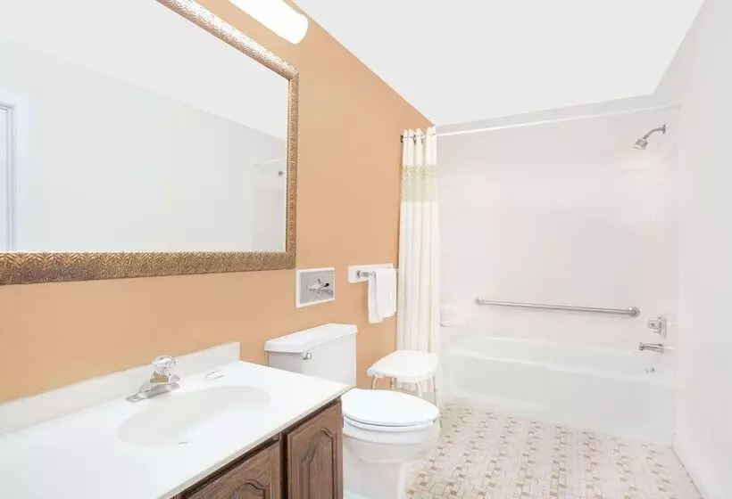 호텔 Knights Inn Emporia