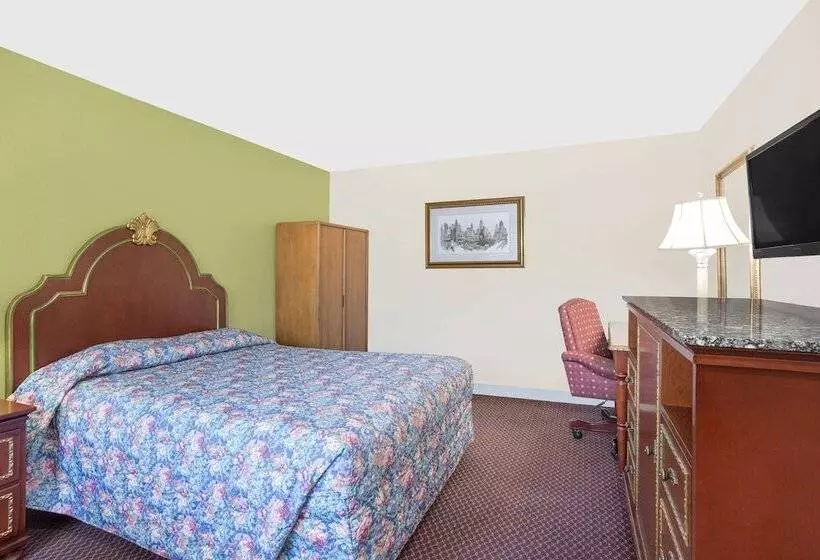 호텔 Knights Inn Emporia