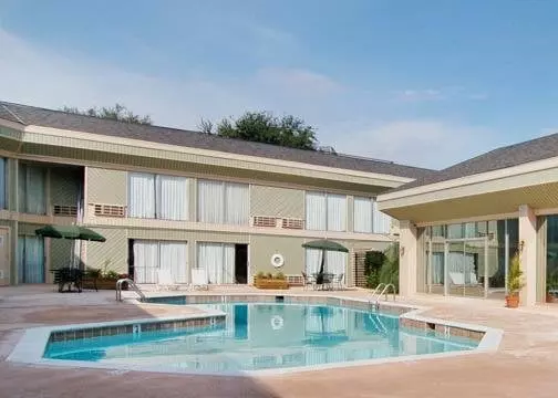 Отель Rodeway Inn & Suites At the Casino