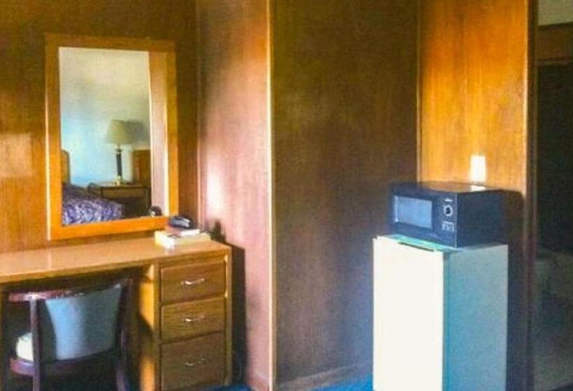 Juniper Motel Madras